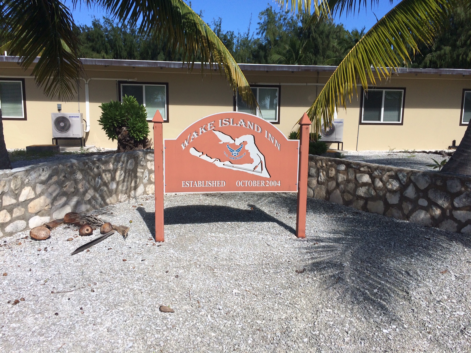 Wake Island Lodge. Photo: Karen Earnshaw