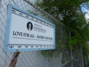 A sign outside the mosque on Majuro emphasizes love and tolerance for all faiths. Photo: Jon Letman/Civil Beat