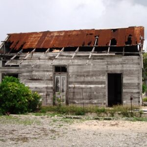 An original deBrum house on Likiep. Photo Karen Earnshaw