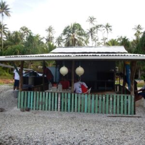 A shady spot to enjoy a chat on Lib Island. Photo: IOM