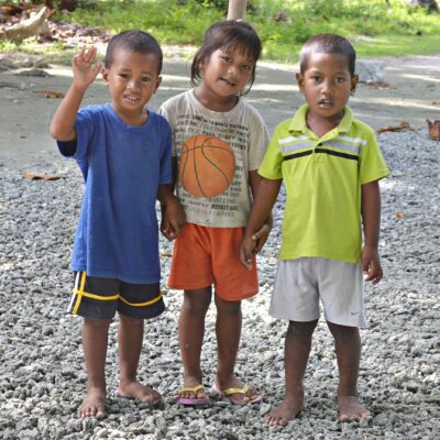 A trio of cuties at Maloelap Atoll. Photo: Karen Earnshaw.