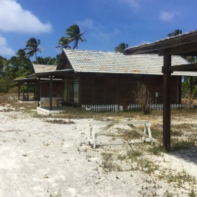 The Rongelap cottages. Photo: Lanny and Ginger of SwiftSure.